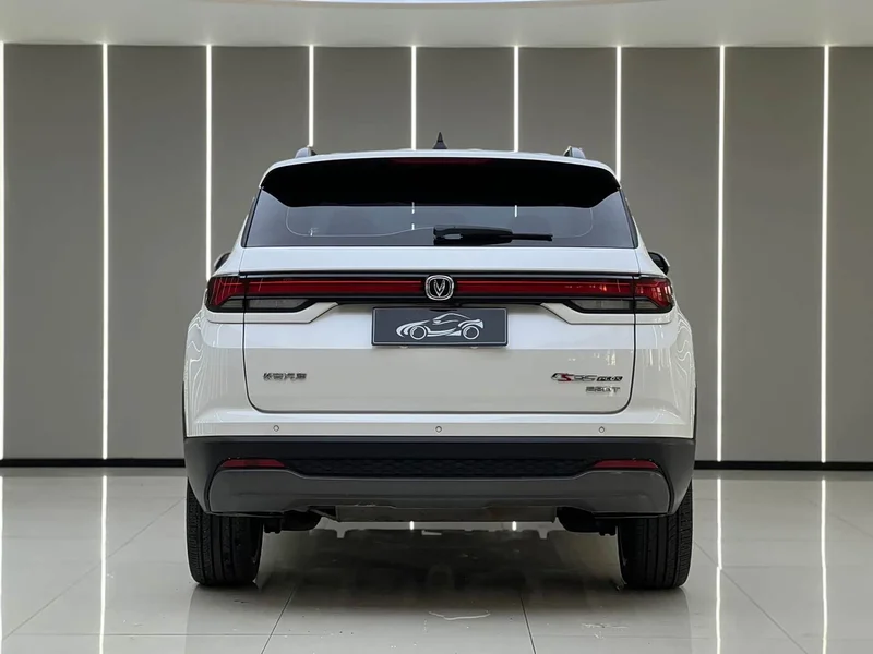 Changan CS35PLUS — фото 16