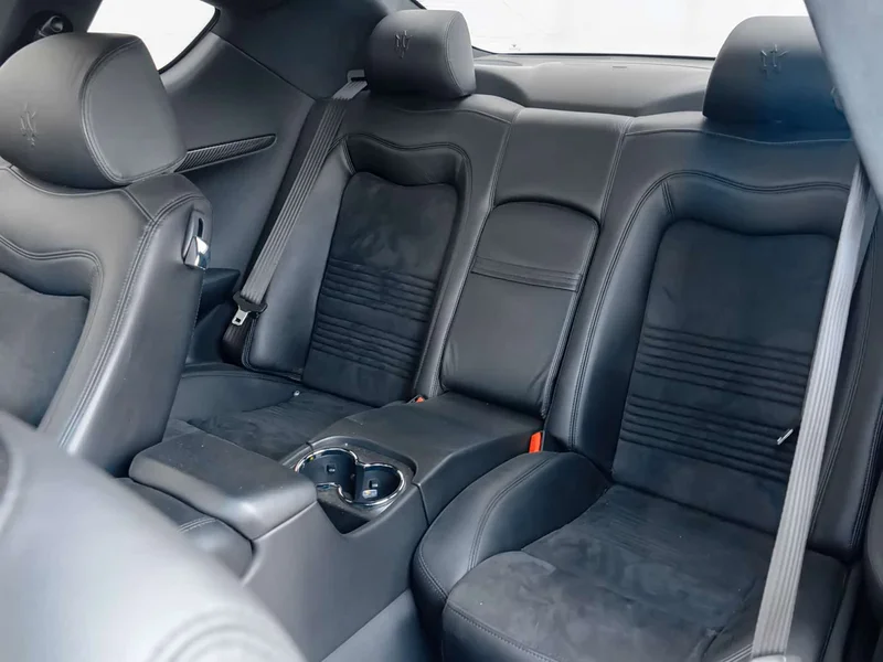 Maserati GranTurismo — фото 11