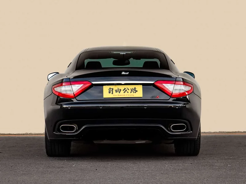 Maserati GranTurismo — фото 16