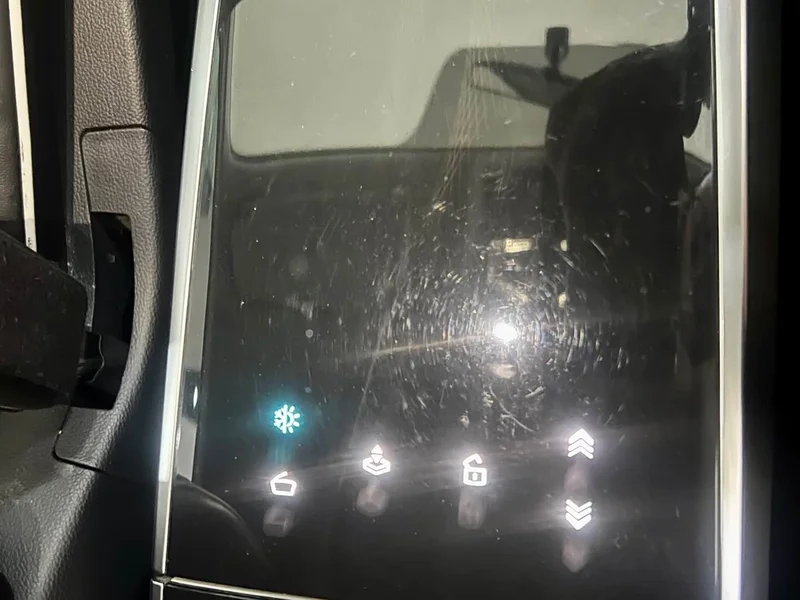 Roewe iMAX8 — фото 19
