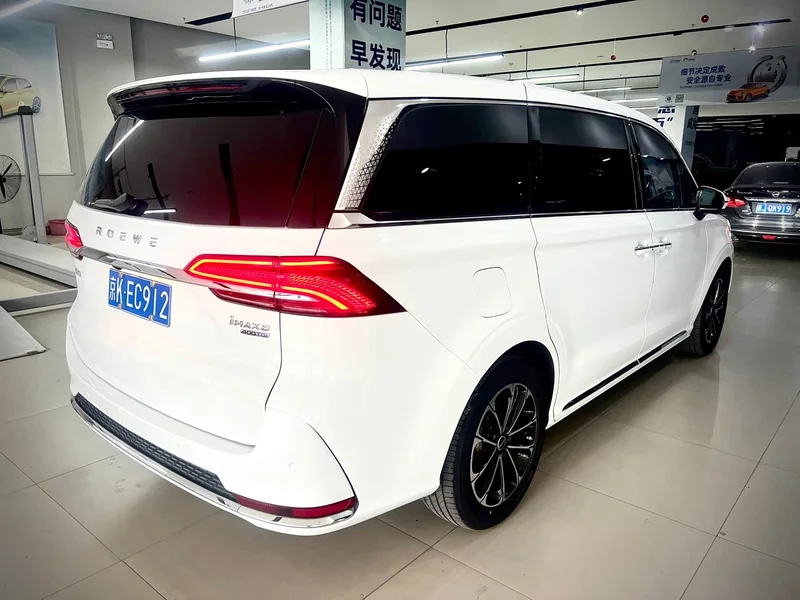 Roewe iMAX8 — фото 5
