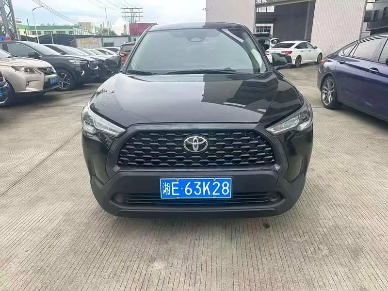Toyota Corolla Cross — фото 2