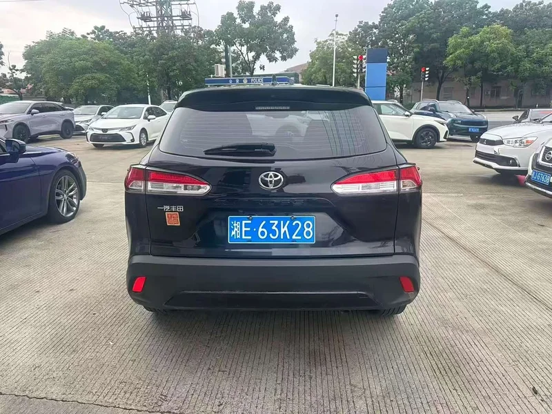 Toyota Corolla Cross — фото 4