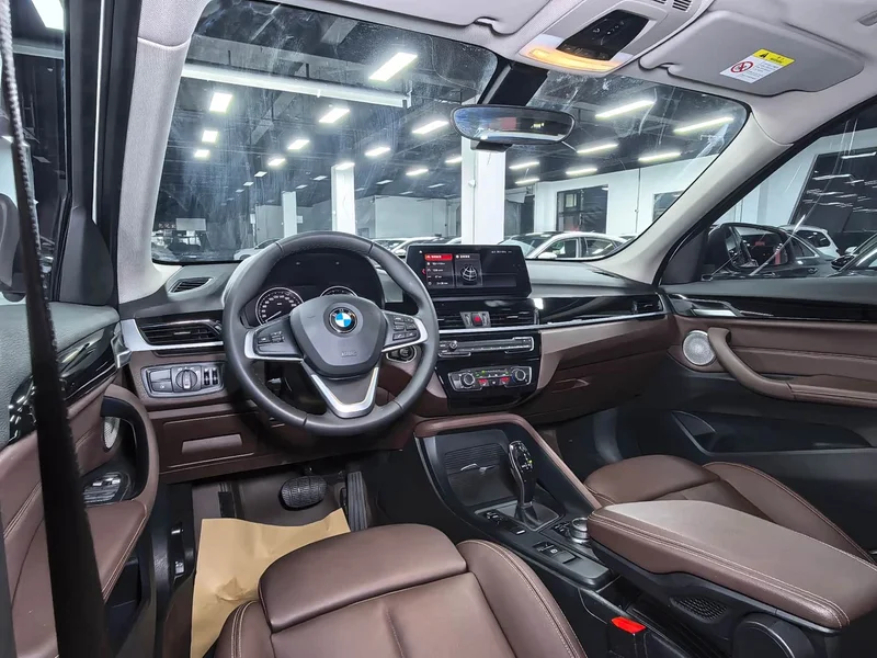 BMW X1 — фото 14