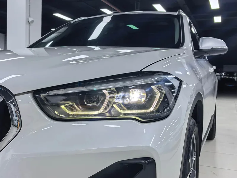 BMW X1 — фото 4