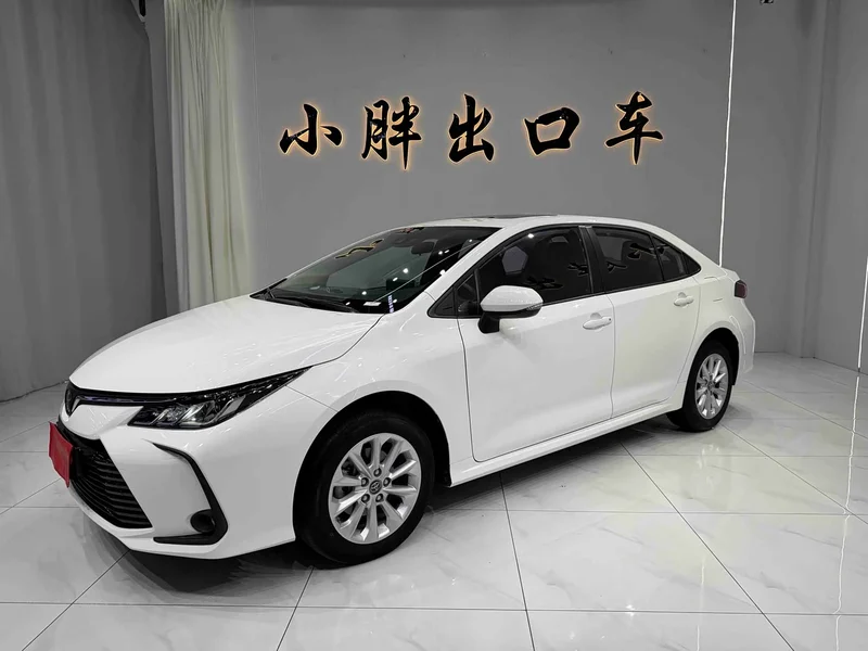 Toyota Corolla — фото 1