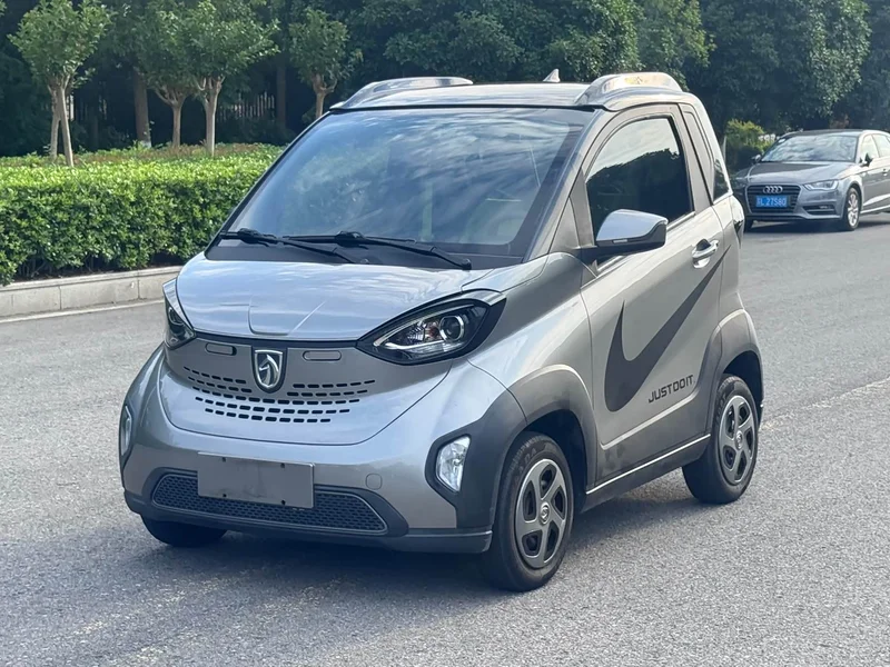 Baojun E100