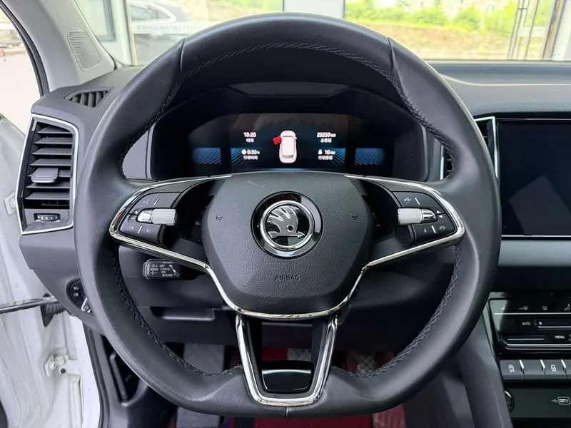 Skoda Karoq — фото 13