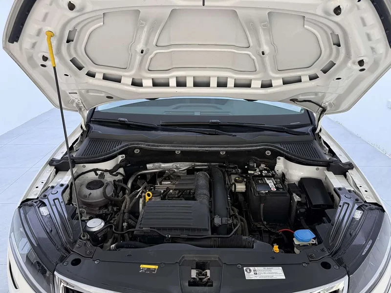 Skoda Karoq — фото 16