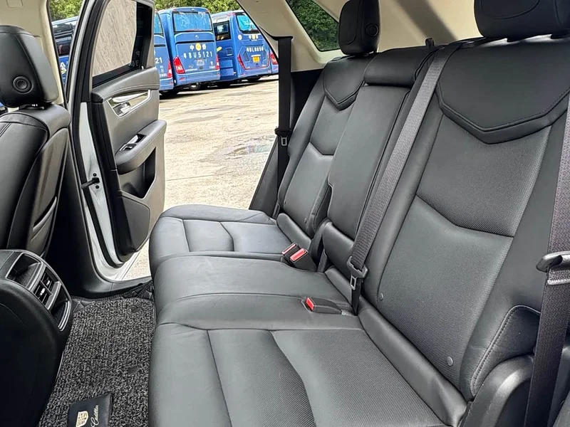 Cadillac XT5 — фото 10