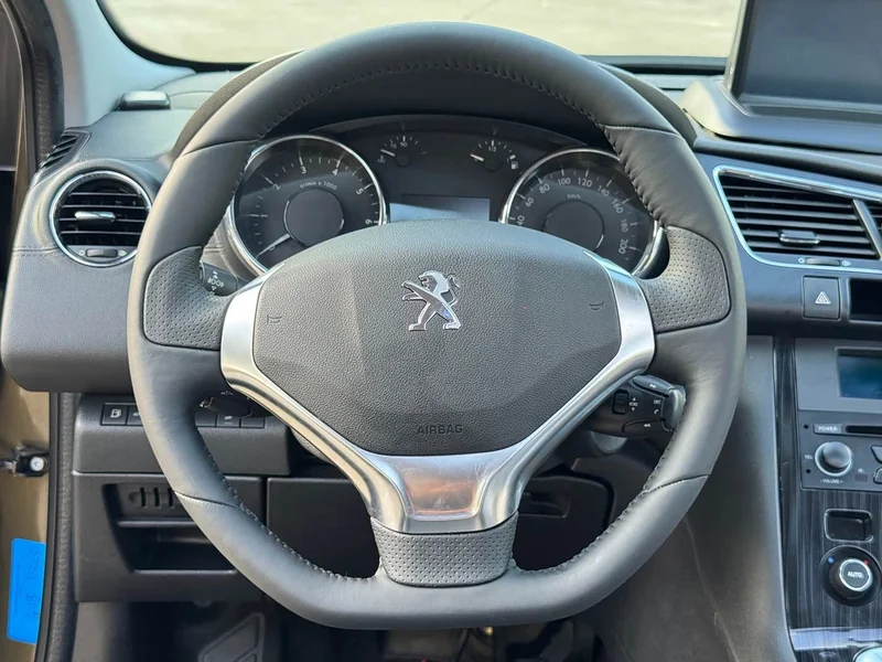 Peugeot 3008 — фото 13