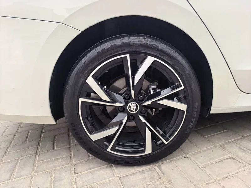 Volkswagen Octavia — фото 17