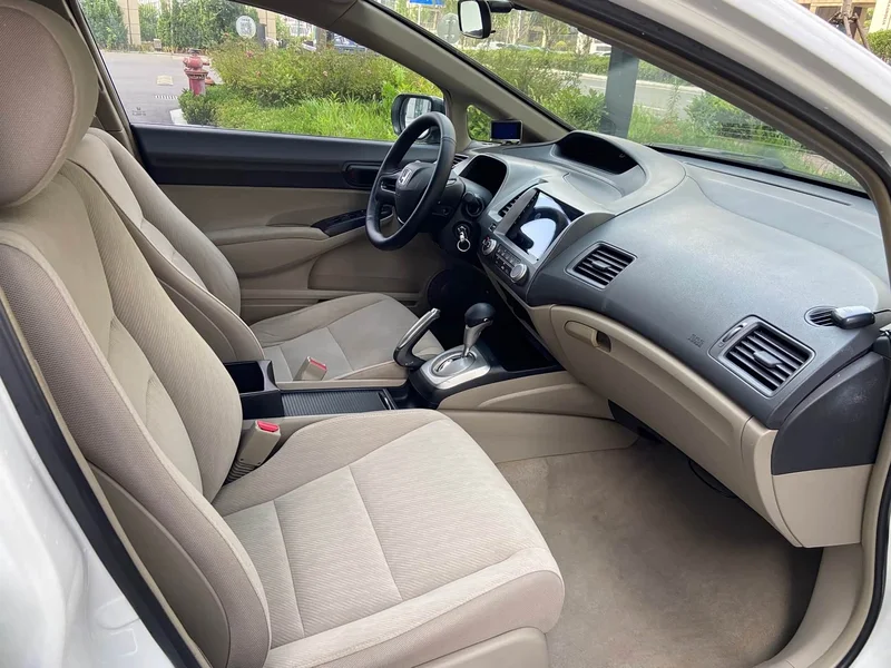 Honda Civic — фото 16