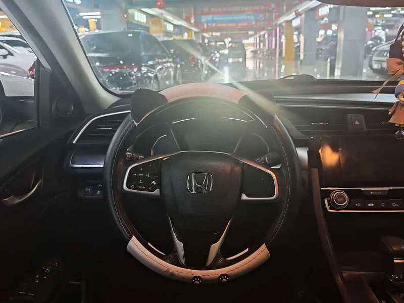 Honda Civic — фото 6