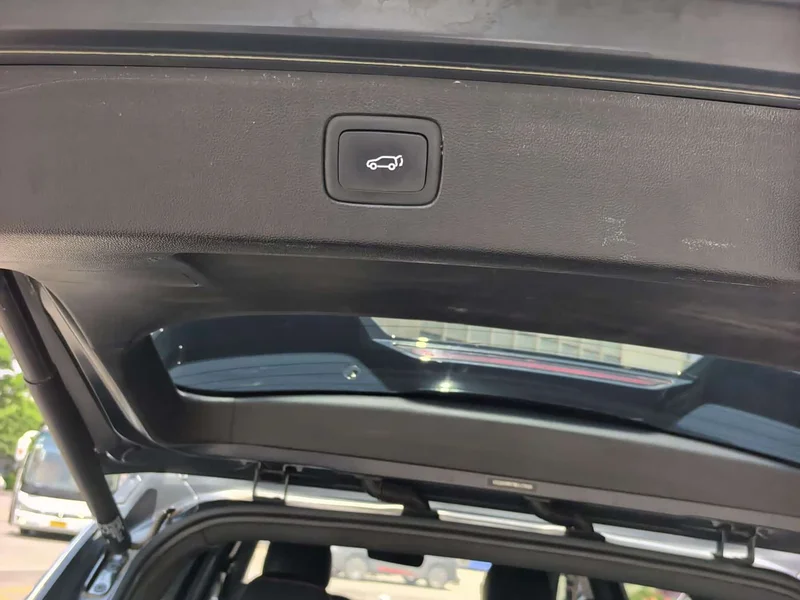 Roewe RX5 MAX — фото 14