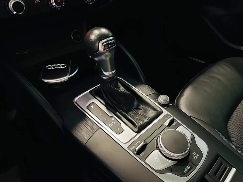 Audi A3 — фото 10