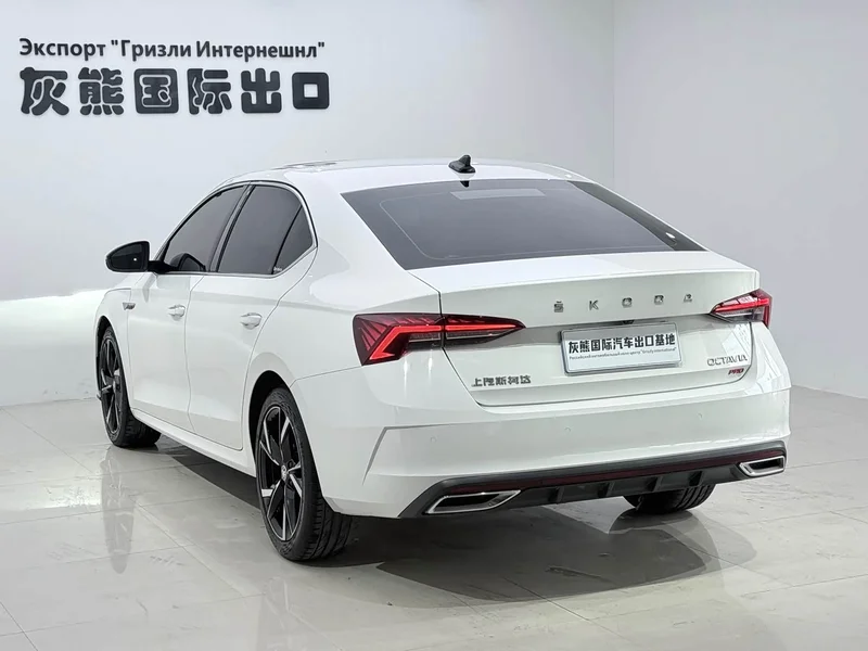 Volkswagen Octavia — фото 4