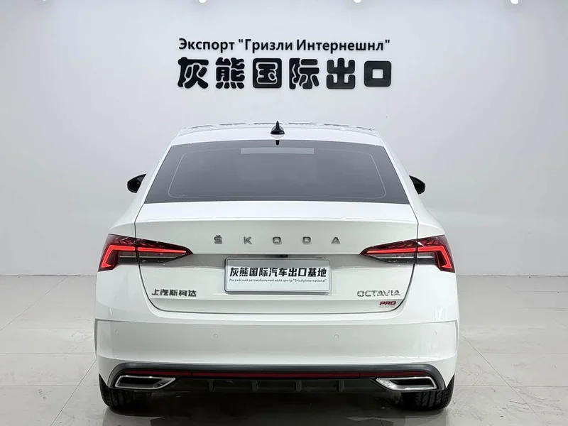 Volkswagen Octavia — фото 5
