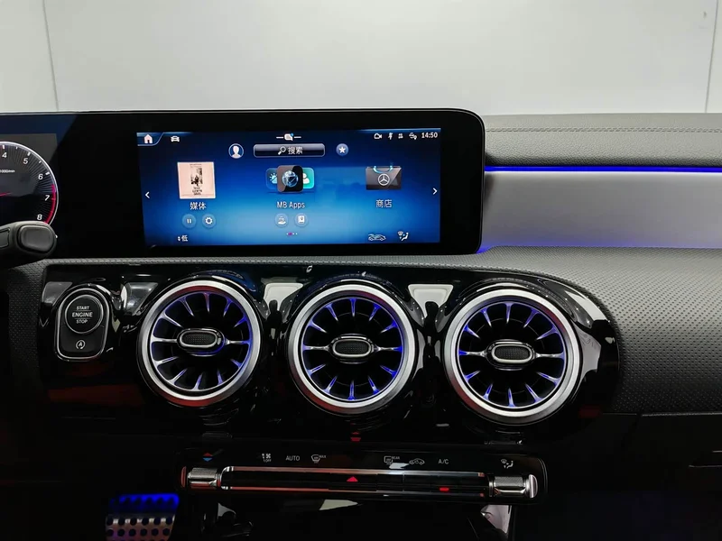 Mercedes-Benz A-Class AMG — фото 18
