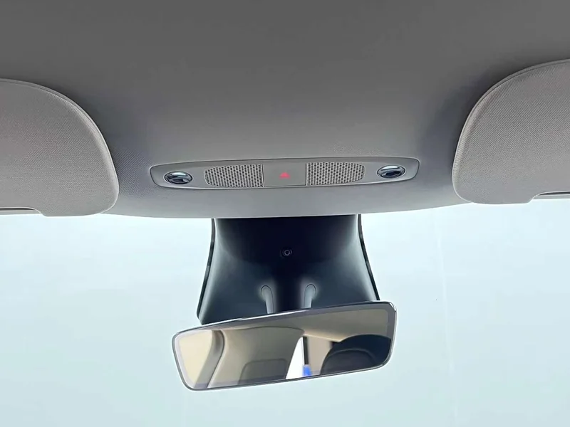Tesla Model Y — фото 23