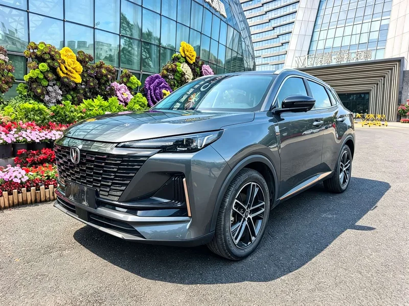 Changan CS55PLUS — фото 1