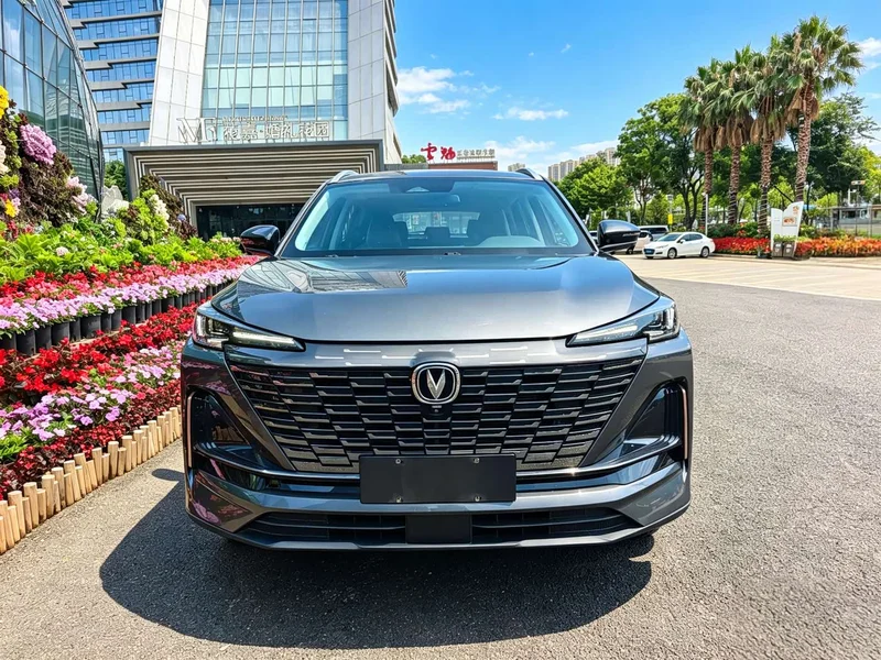 Changan CS55PLUS — фото 2