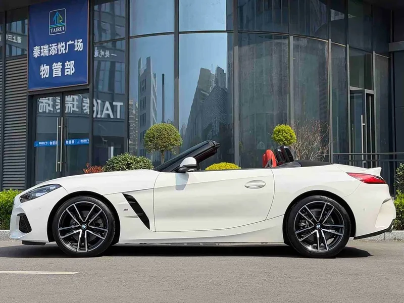 BMW Z4 — фото 5