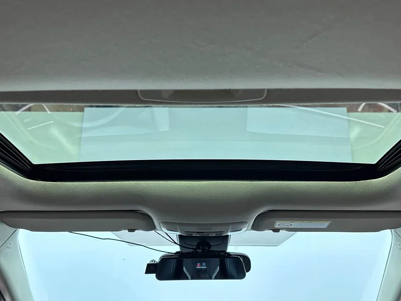 Toyota Corolla — фото 15