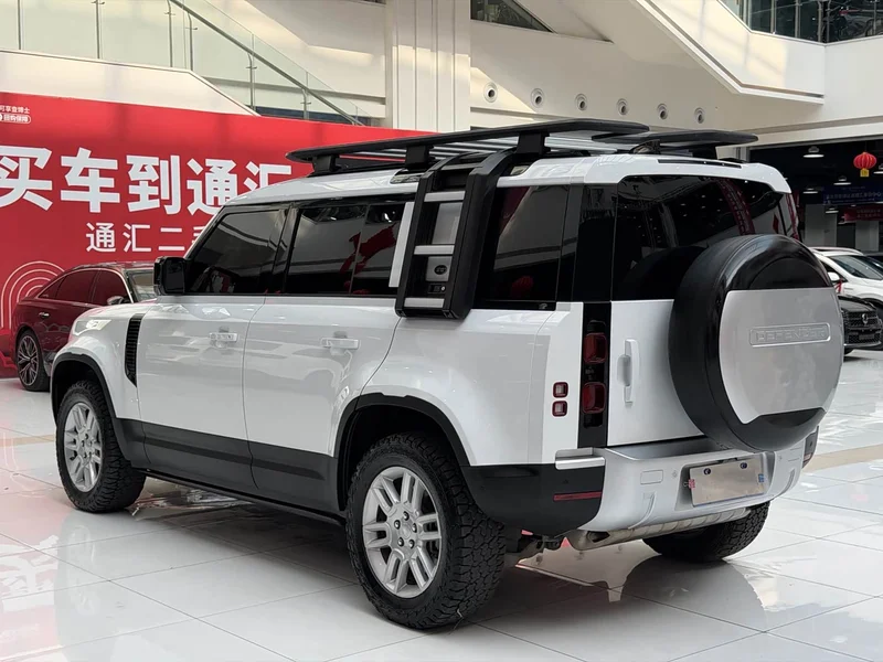 Land Rover Defender — фото 24