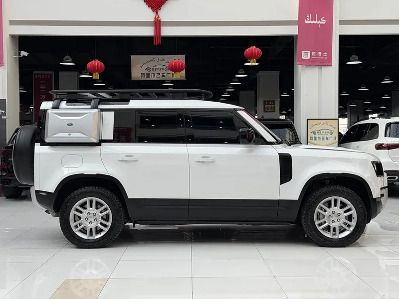 Land Rover Defender — фото 5