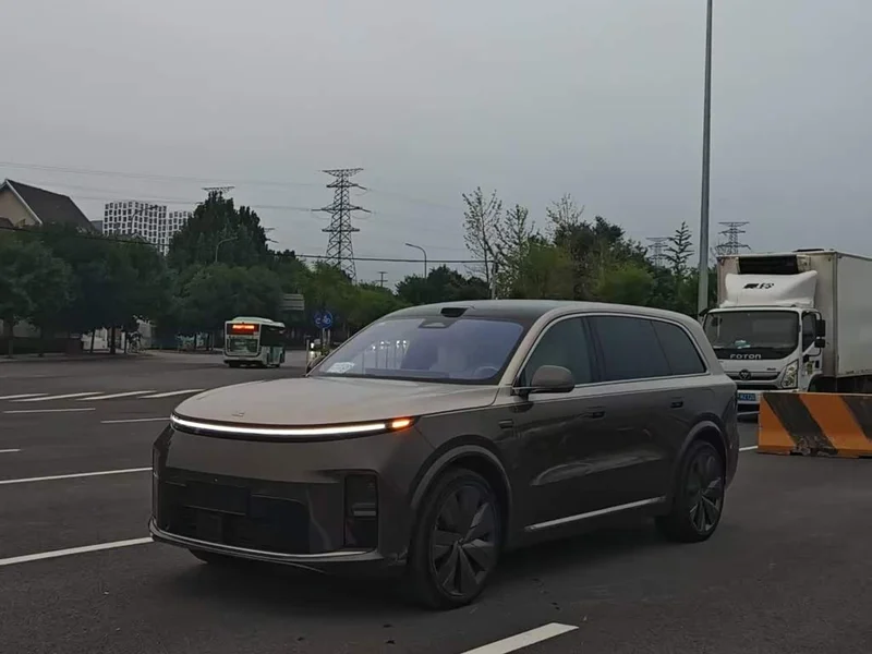 Li Auto L9