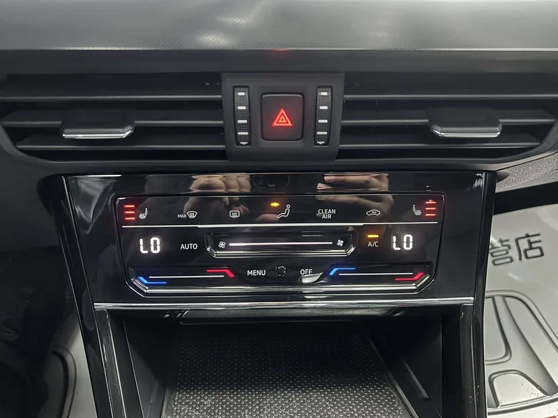 Volkswagen Passat — фото 15