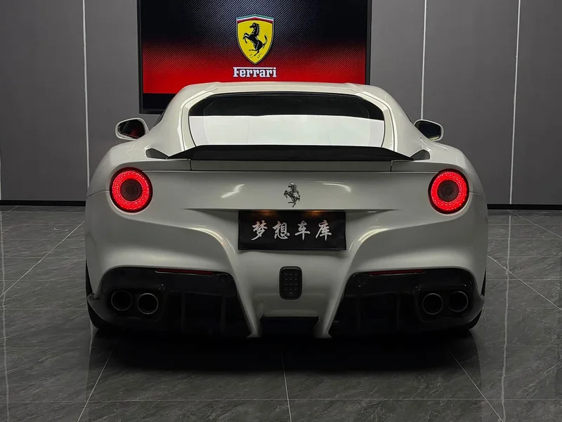 Ferrari F12 Berlinetta — фото 12