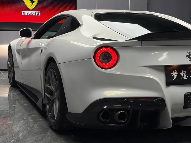 Ferrari F12 Berlinetta — фото 13
