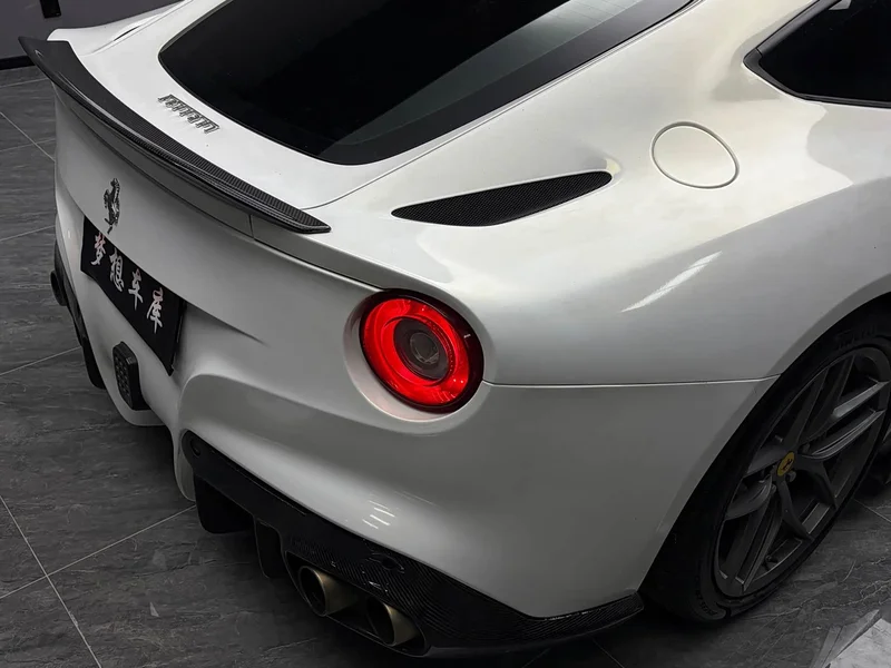 Ferrari F12 Berlinetta — фото 14