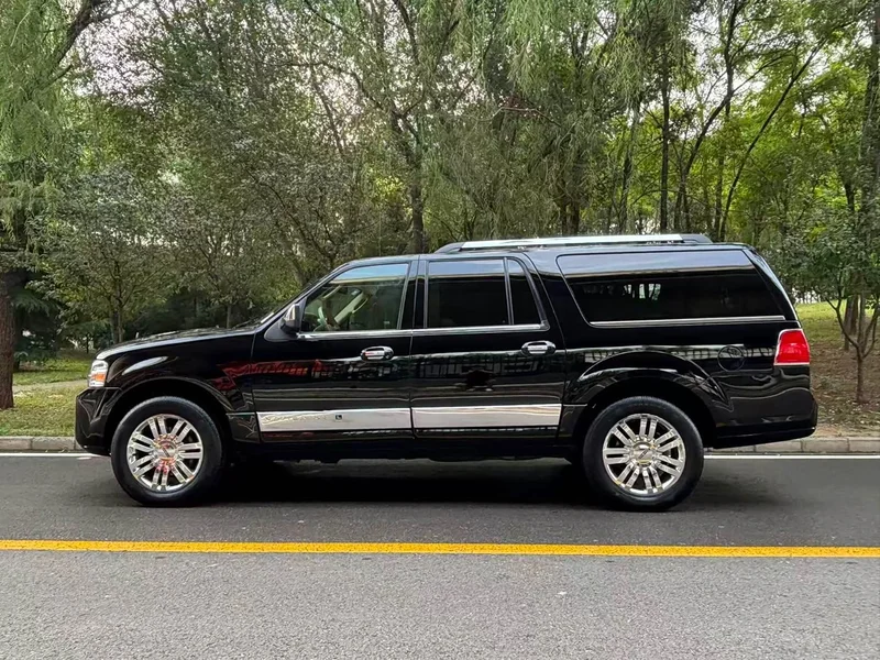Lincoln Navigator — фото 3