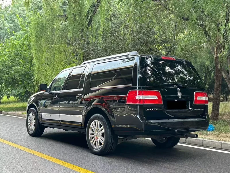 Lincoln Navigator — фото 4
