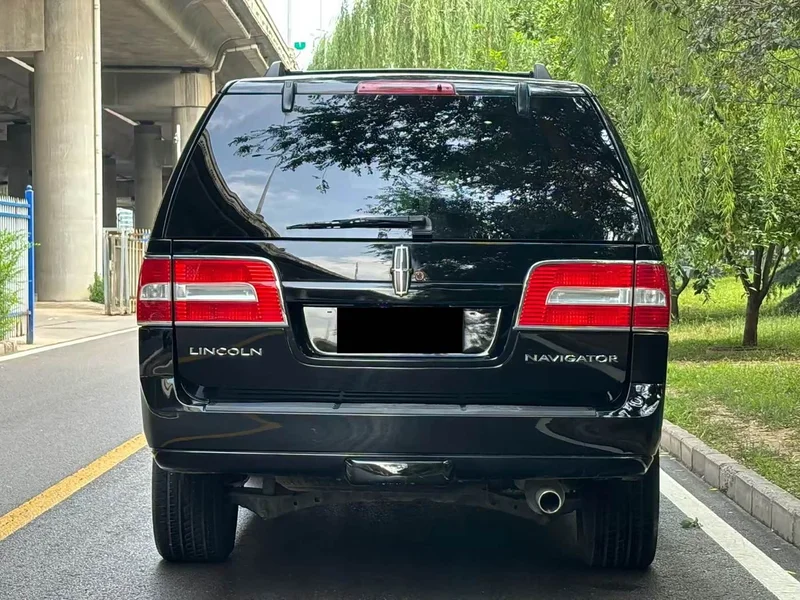 Lincoln Navigator — фото 5
