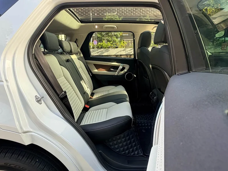 Land Rover Discovery — фото 12