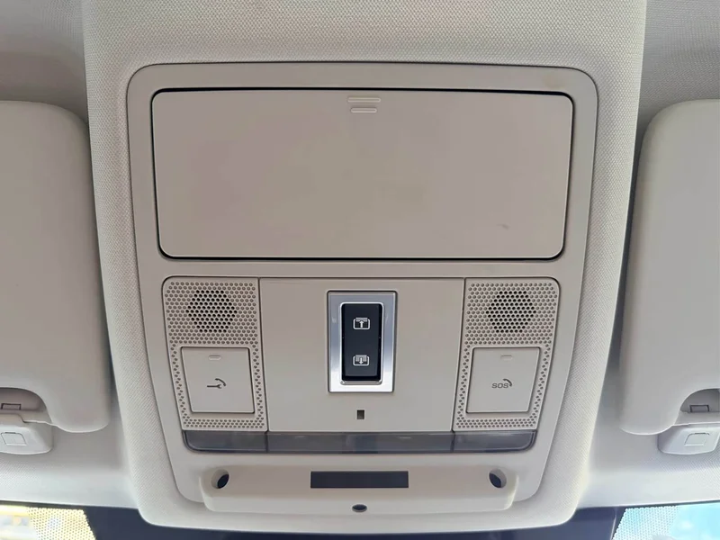 Land Rover Discovery — фото 28