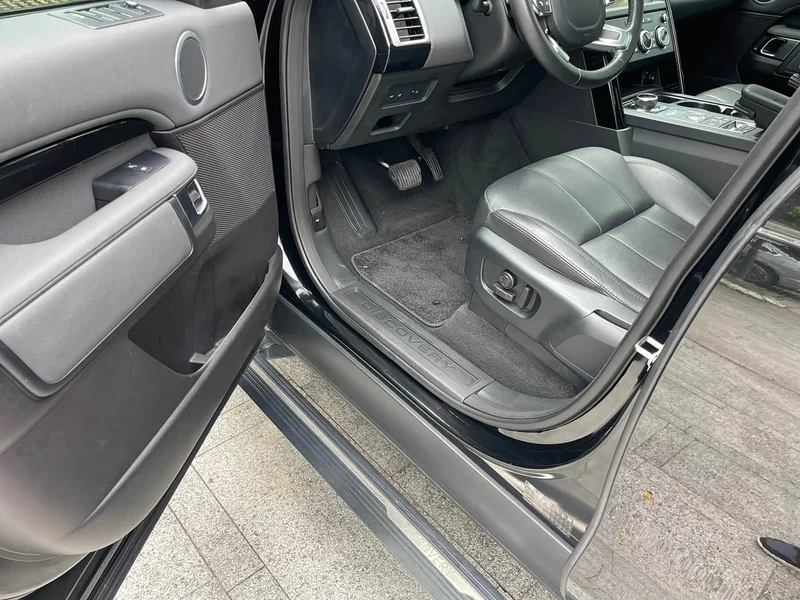 Land Rover Discovery — фото 15