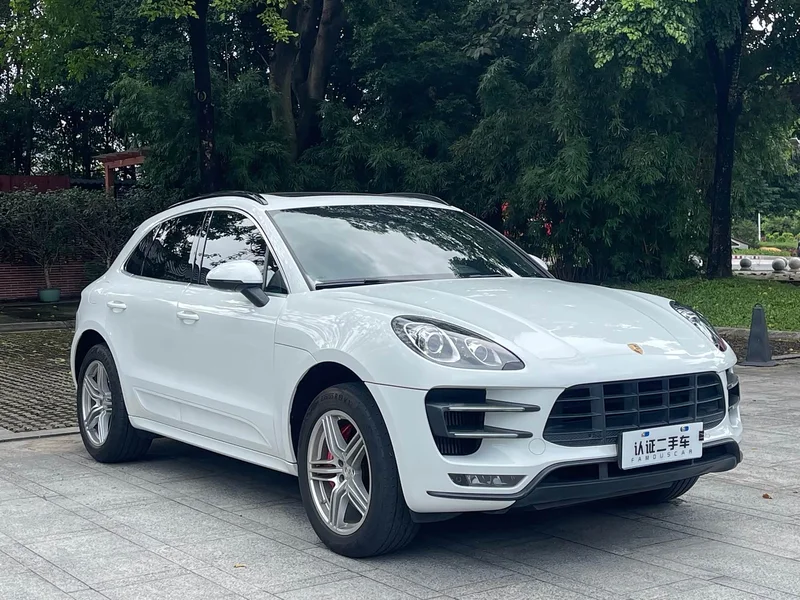Porsche Macan — фото 3