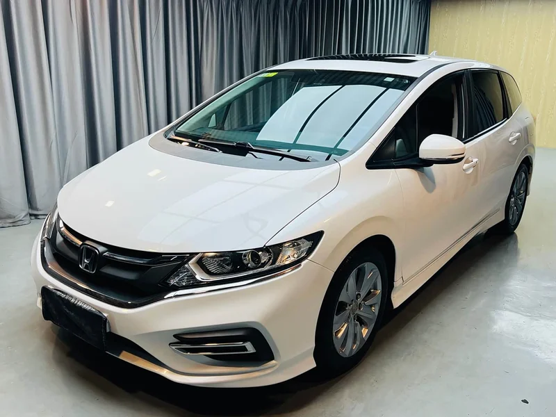 Honda Jade
