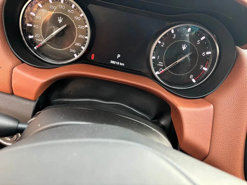 Maserati Ghibli — фото 8