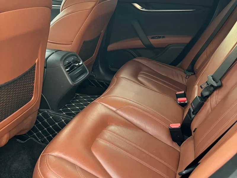 Maserati Ghibli — фото 10