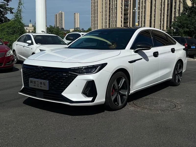 Chery Arrizo 8