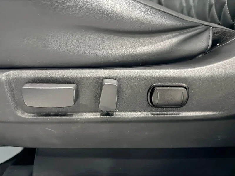 Mitsubishi Outlander — фото 7