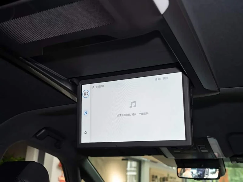 Toyota Vellfire — фото 24