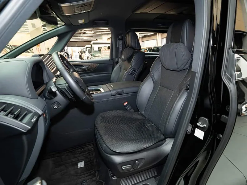 Toyota Vellfire — фото 8