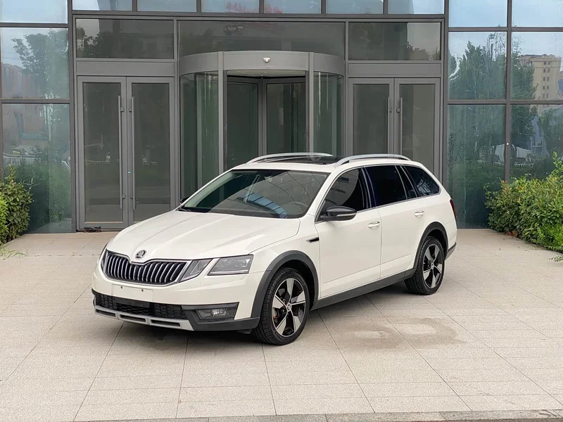 Volkswagen Octavia — фото 1